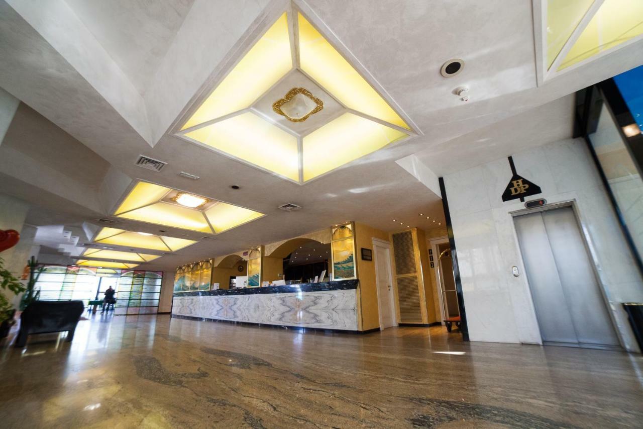Hotel Diplomat Palace Rimini Exterior photo