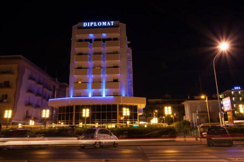 Hotel Diplomat Palace Rimini Exterior photo