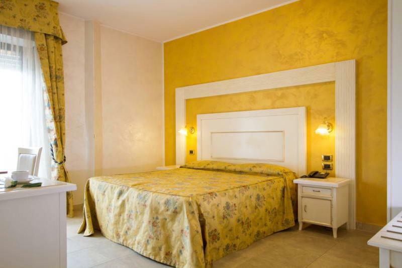 Hotel Diplomat Palace Rimini Exterior photo